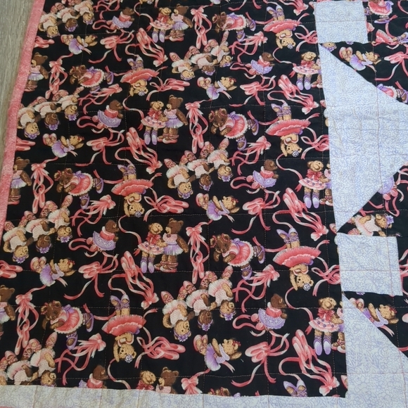 Handmade Quilt 50" X 38" Girl Teddy Bear Bag Patchwork Baby Shower Birthday - Picture 2 of 6